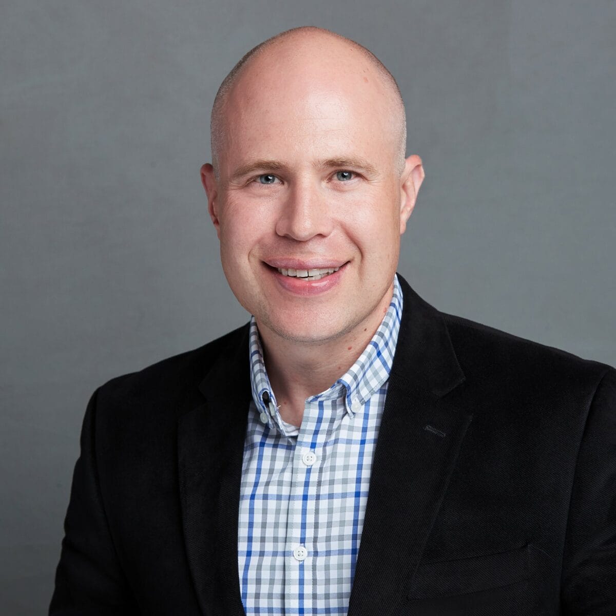 Josef Hanson headshot