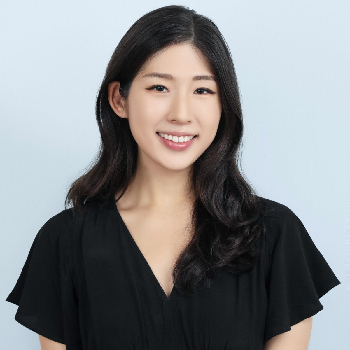 Molly Park Headshot