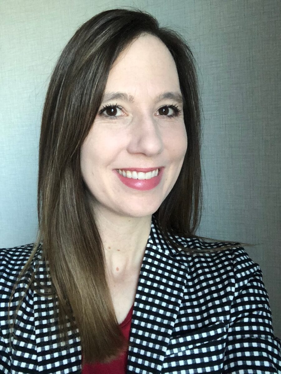 Angela Harman Headshot