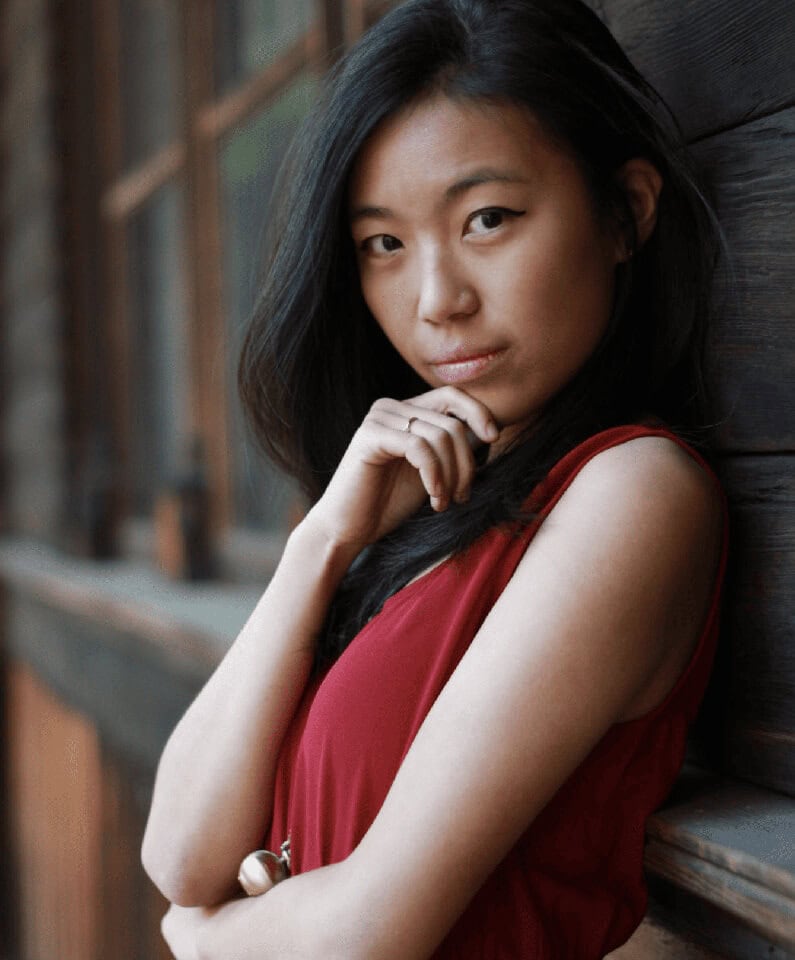 Alice Tsui headshot